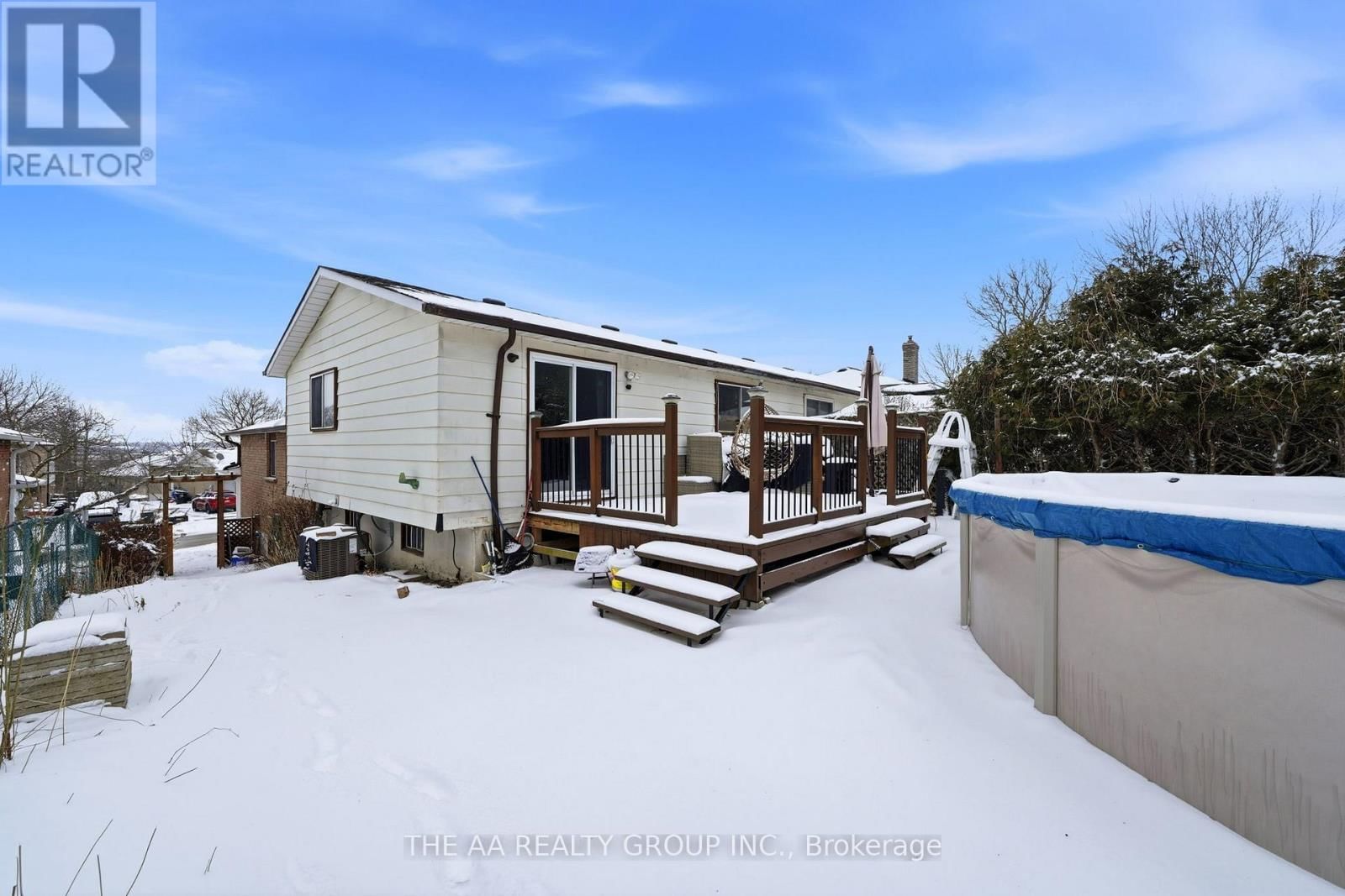 155 BRITANNIA AVENUE Image 32