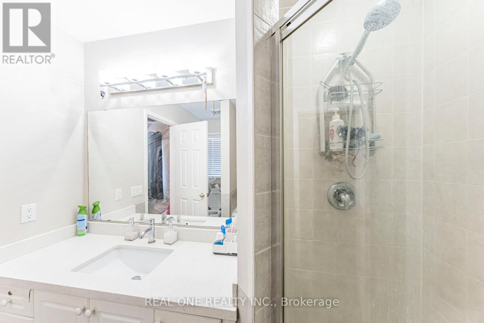 37 BILBROUGH STREET Image 17