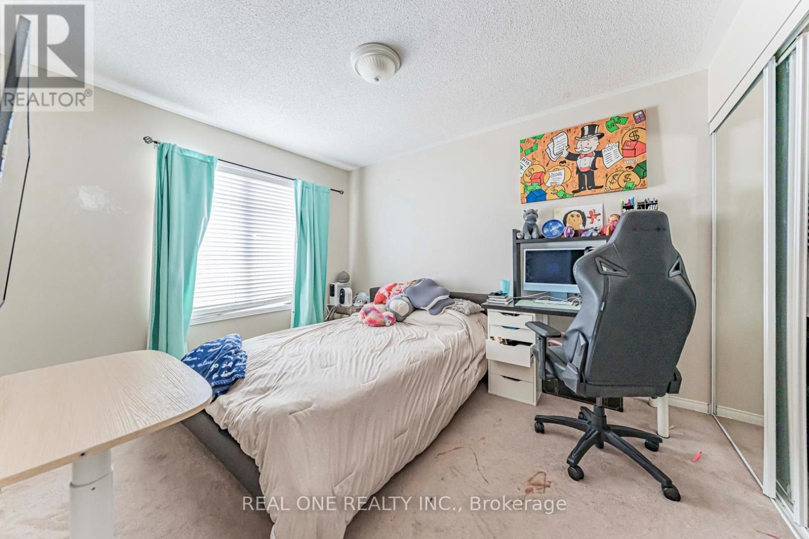 37 BILBROUGH STREET Image 25