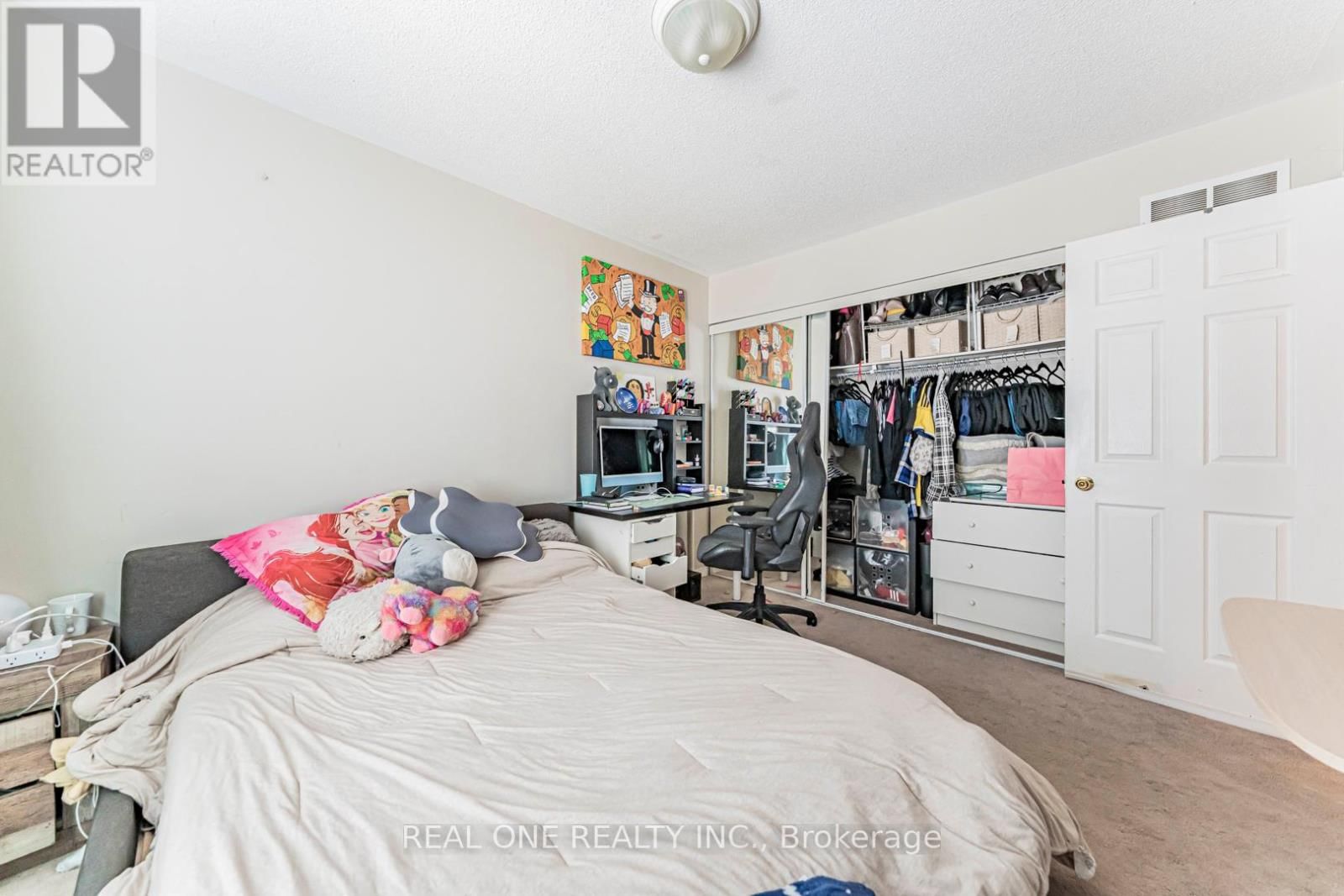 37 BILBROUGH STREET Image 27