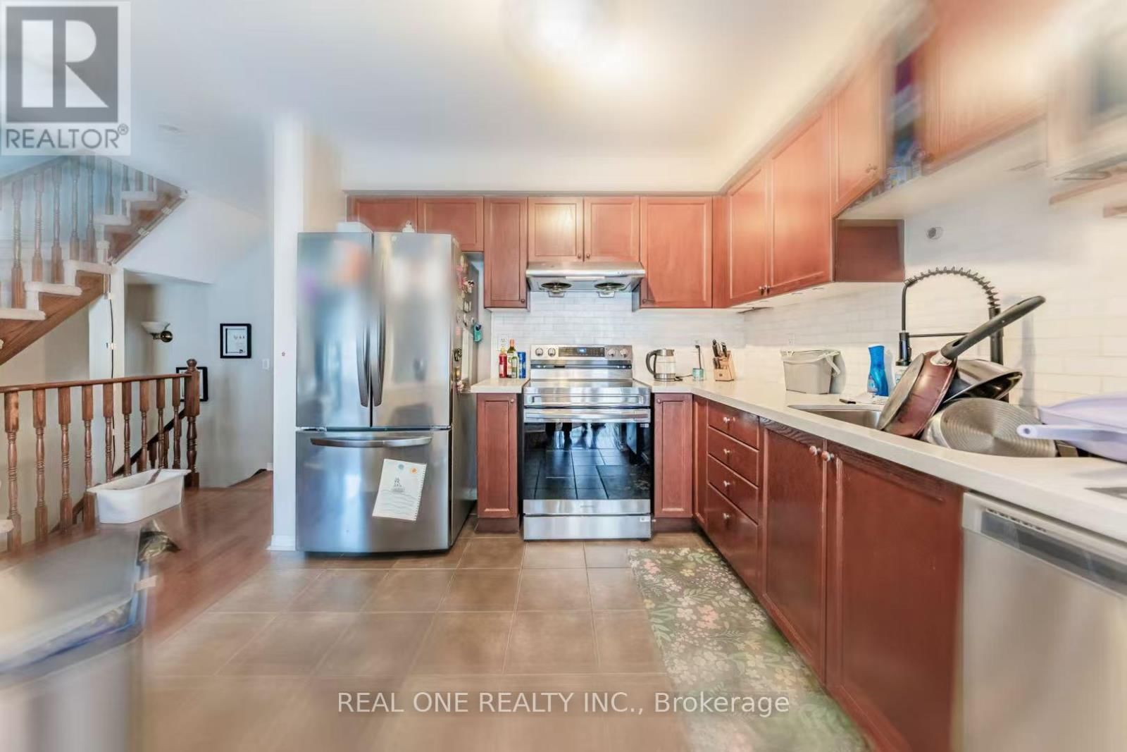 37 BILBROUGH STREET Image 8