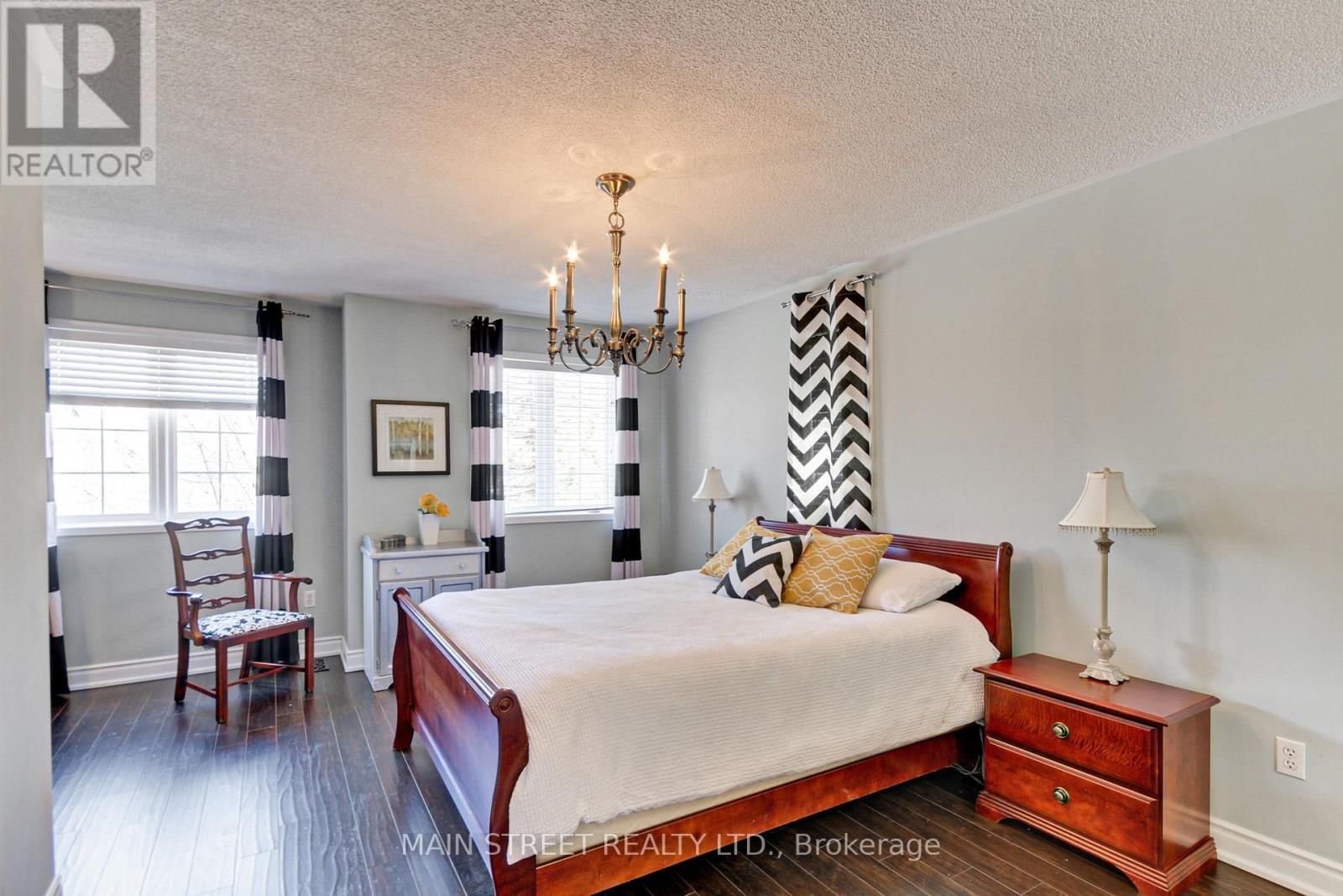 108 HOLLANDVIEW TRAIL Image 27