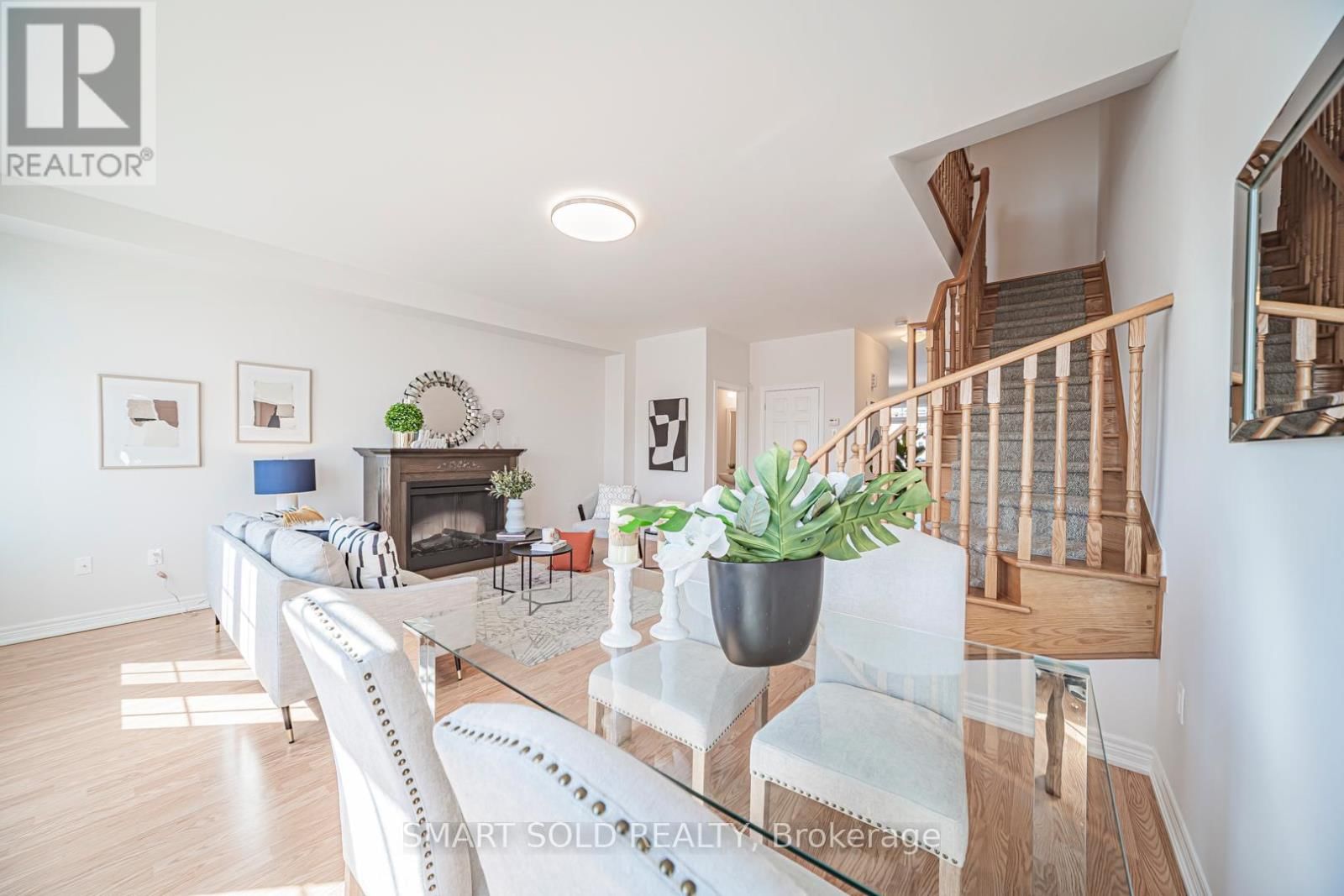 154 YORKLAND STREET Image 28