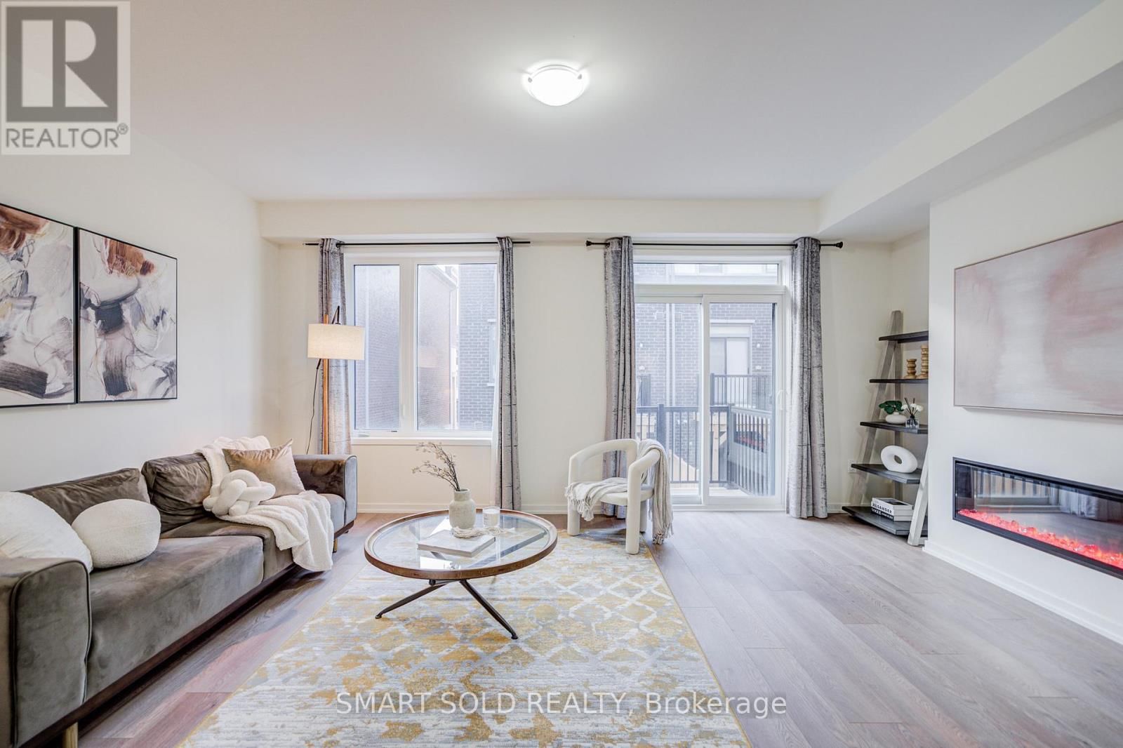 25 ORIGIN WAY Image 17