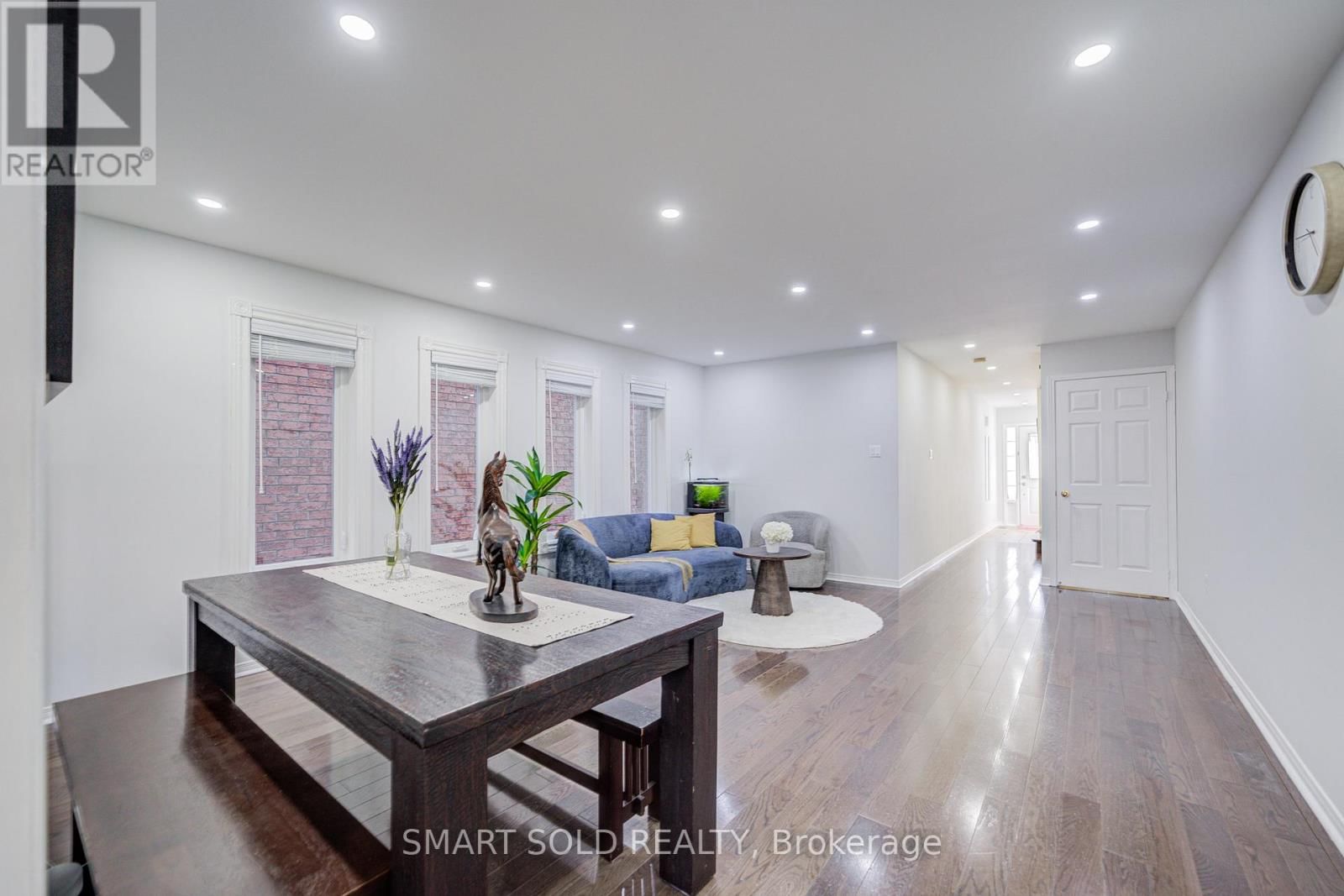 123 SASSAFRAS CIRCLE Image 13