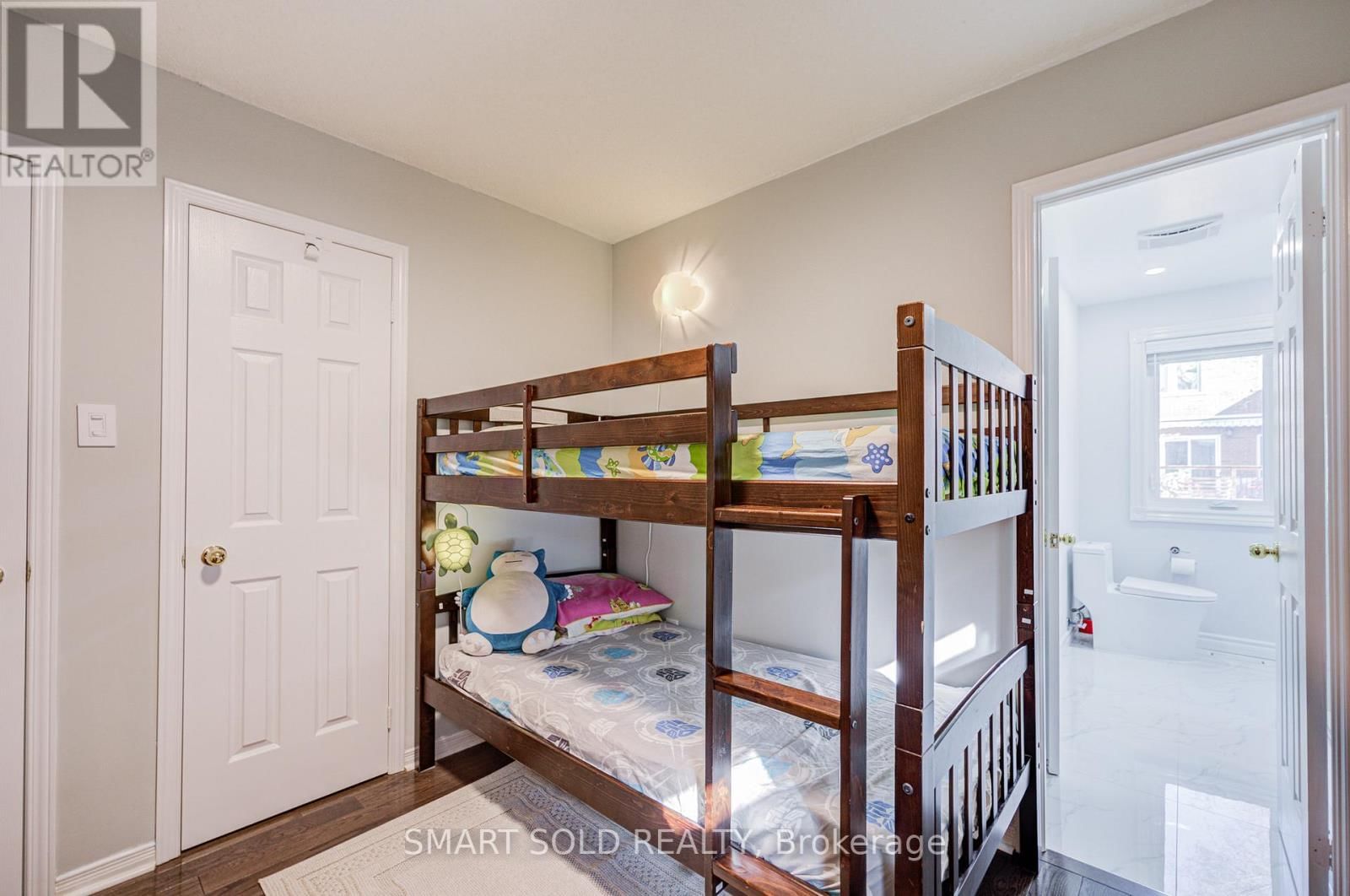 123 SASSAFRAS CIRCLE Image 26