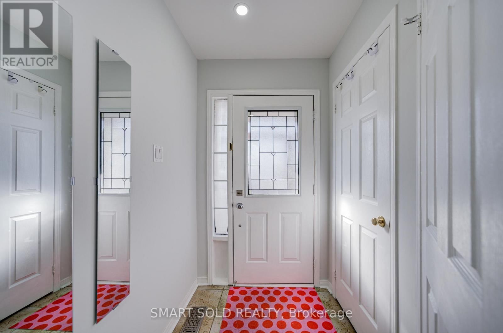 123 SASSAFRAS CIRCLE Image 6