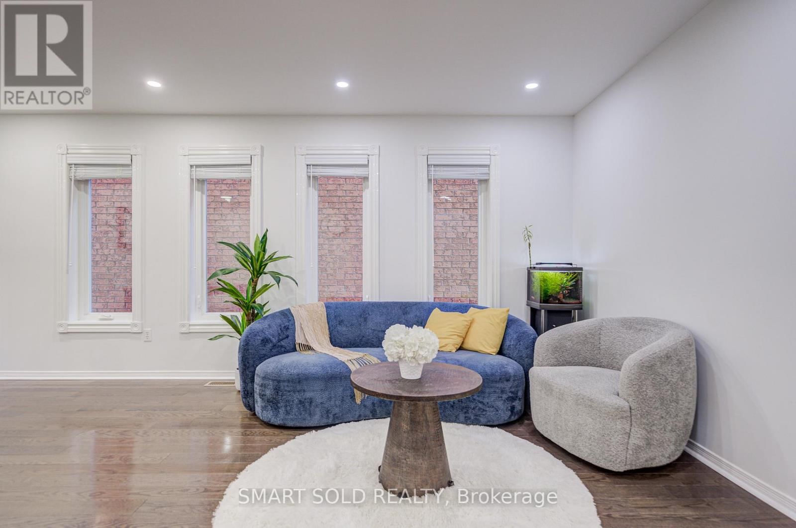 123 SASSAFRAS CIRCLE Image 9