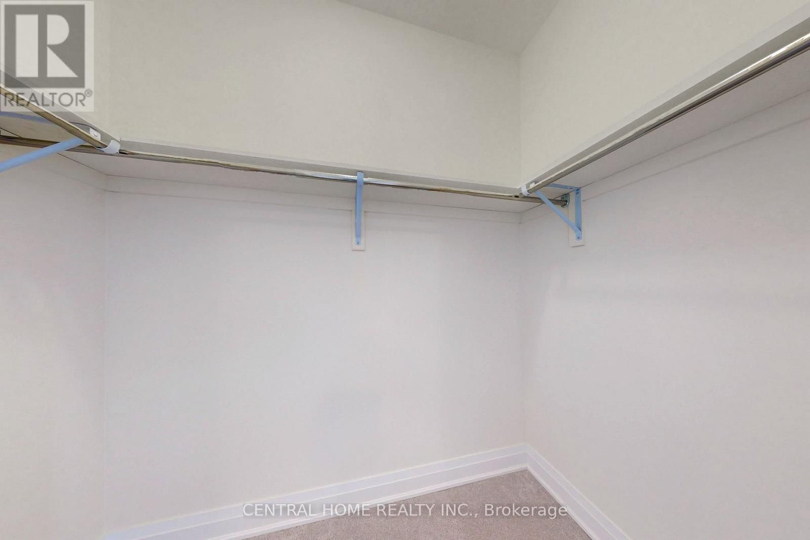 27 UPBOUND COURT Image 28