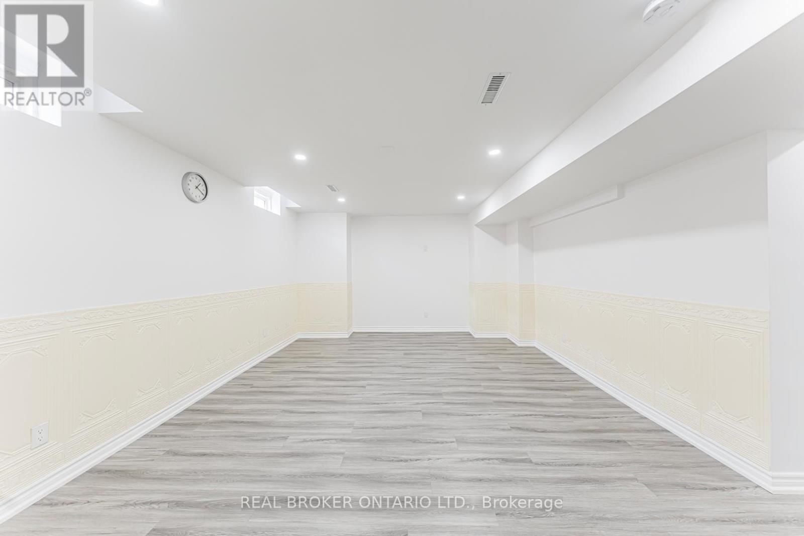 33 KINGSHILL ROAD Image 26