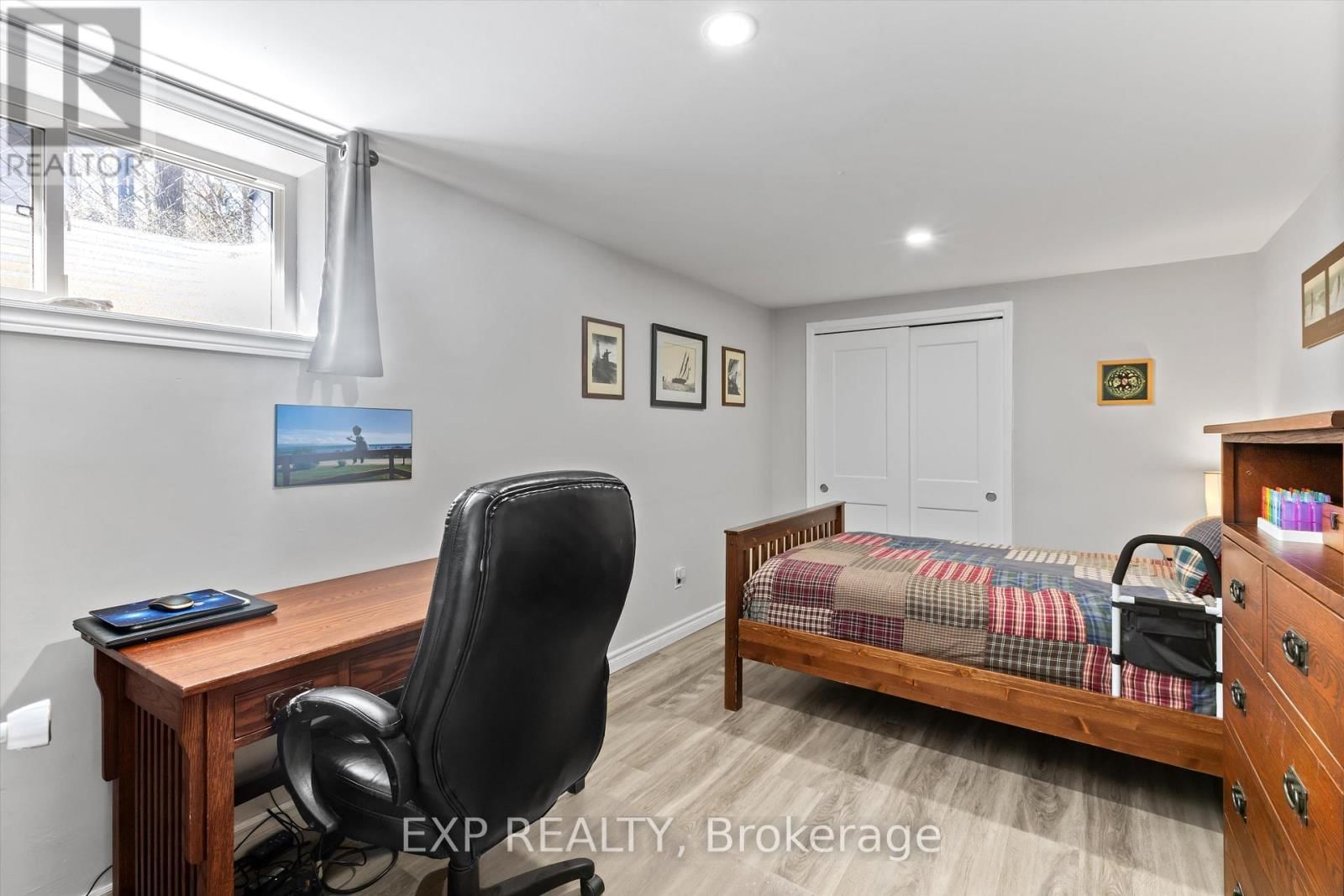 34 CONNOR DRIVE Image 11