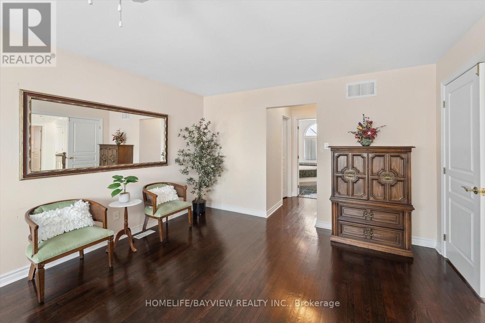 11 SORRENTO DRIVE Image 29