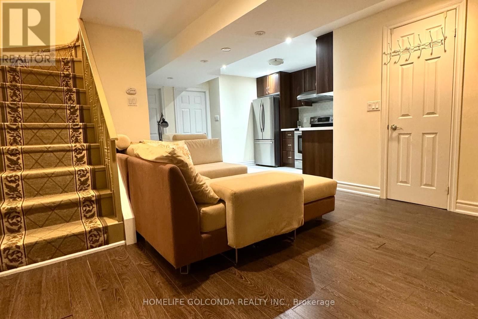 21 BELVEDERE CRESCENT Image 29