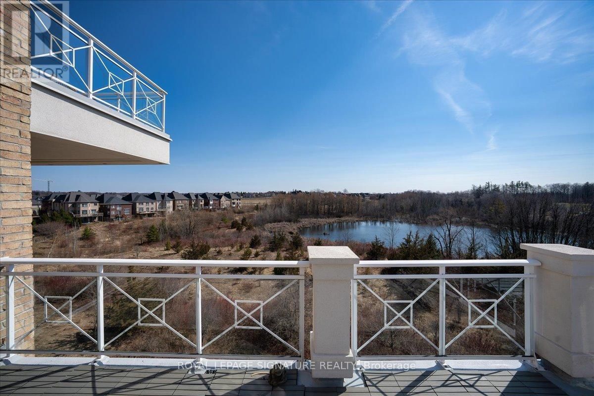 327 - 80 BURNS BOULEVARD Image 31