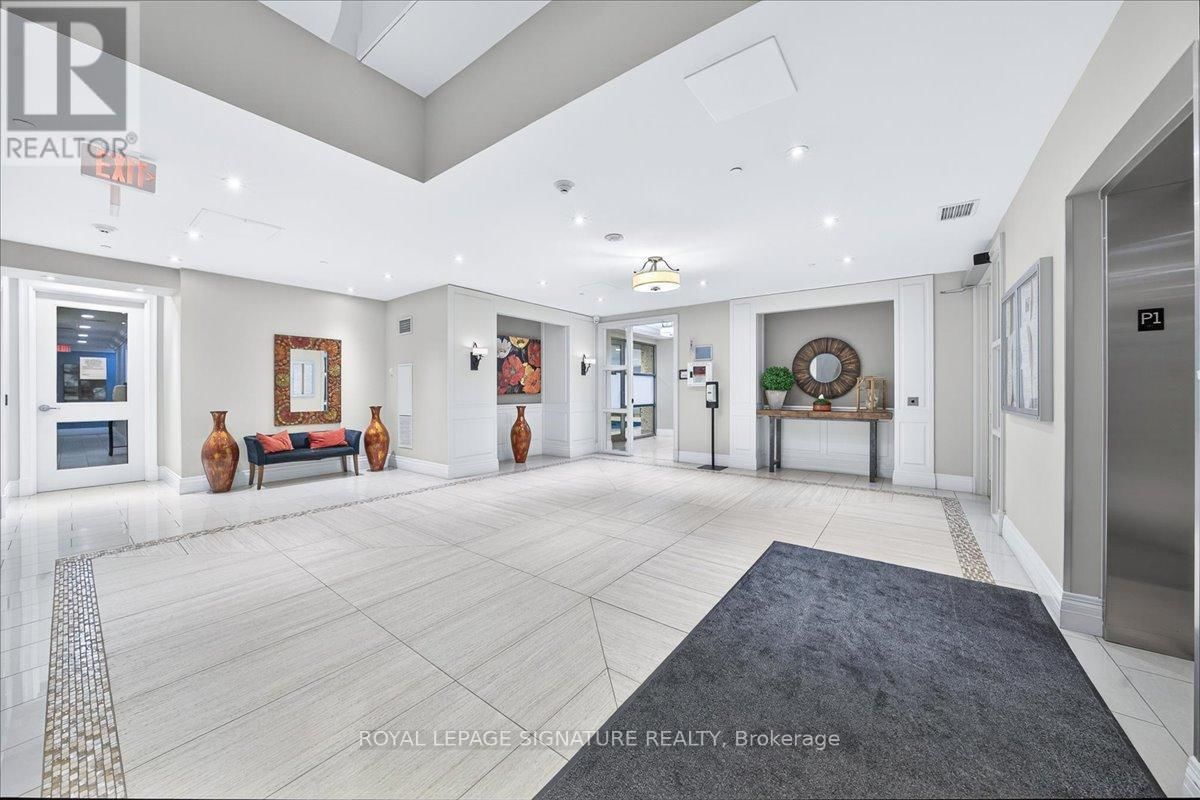 327 - 80 BURNS BOULEVARD Image 32