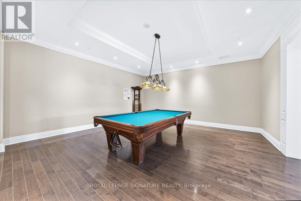 327 - 80 BURNS BOULEVARD Image 37