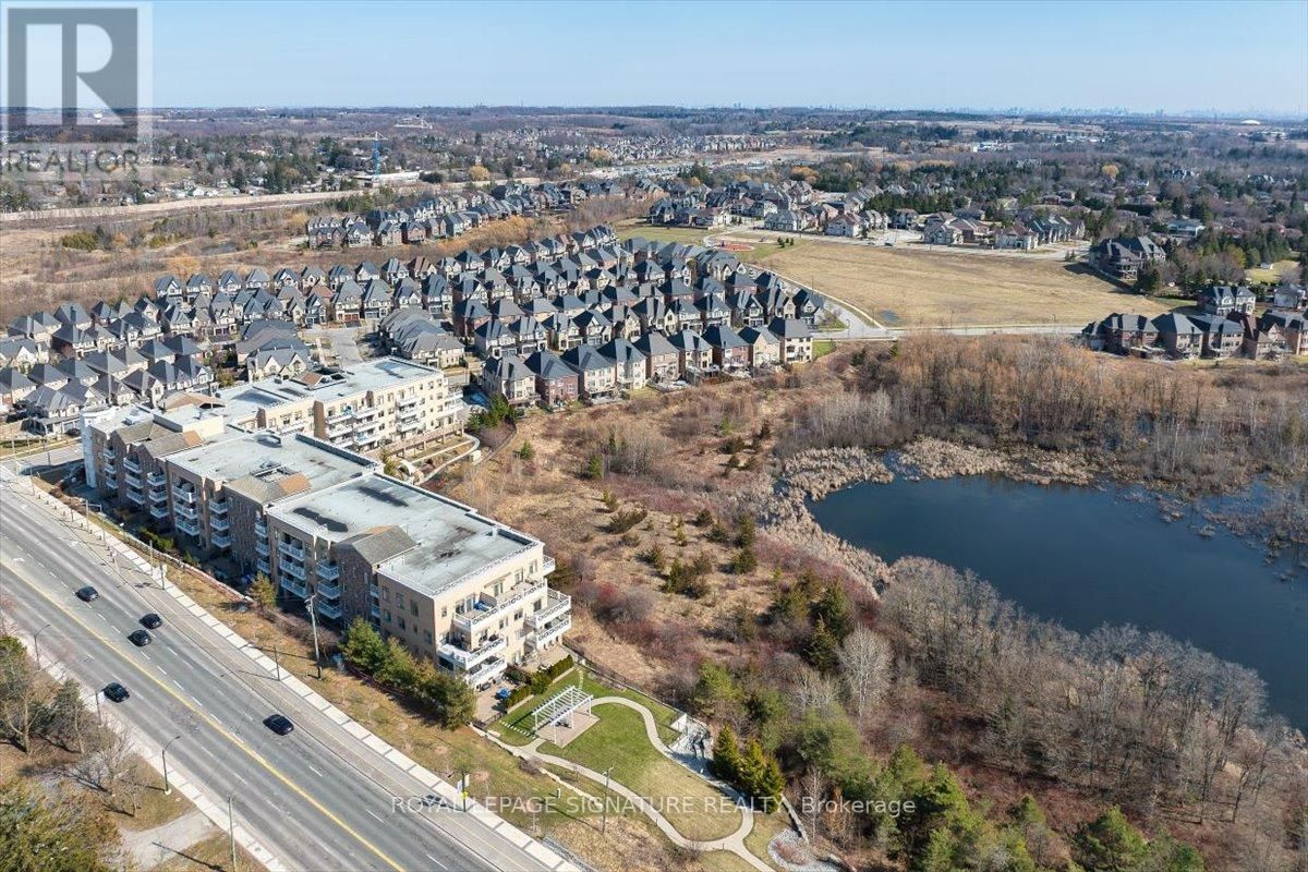 327 - 80 BURNS BOULEVARD Image 48