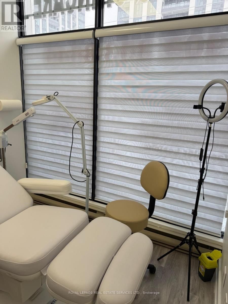 106 - 712 DAVIS DRIVE Image 13