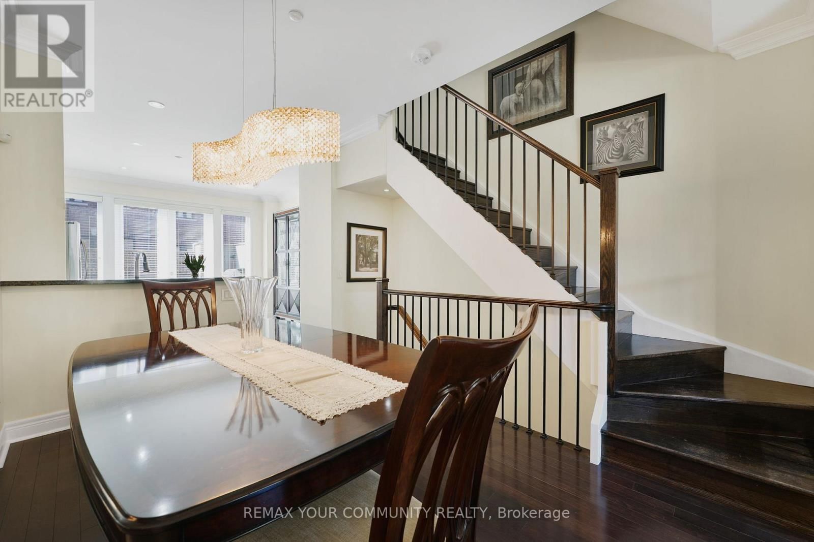 16 AGAR LANE Image 21