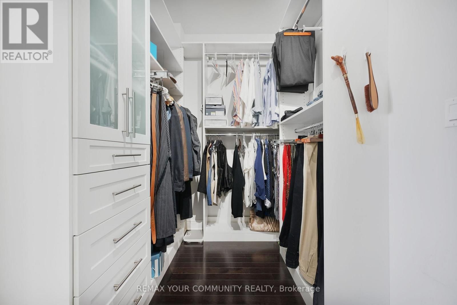 16 AGAR LANE Image 30