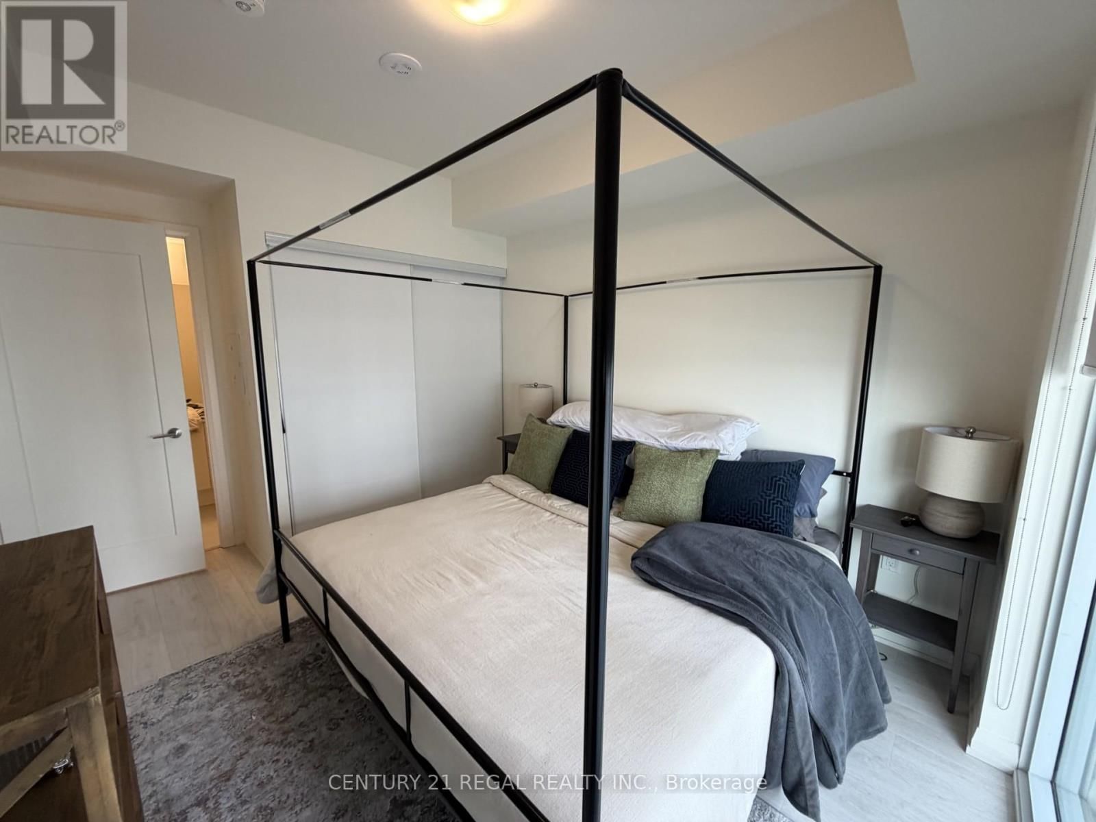 1519 - 8960 JANE STREET Image 15