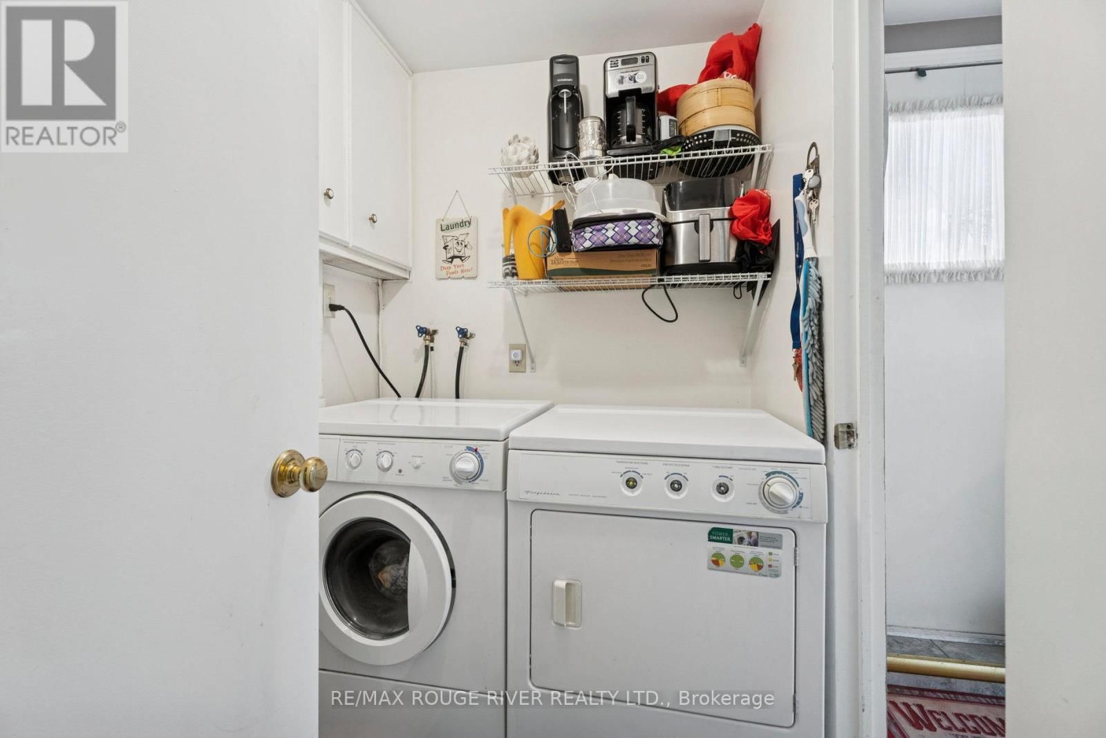 35 HAWTHORNE DRIVE Image 18