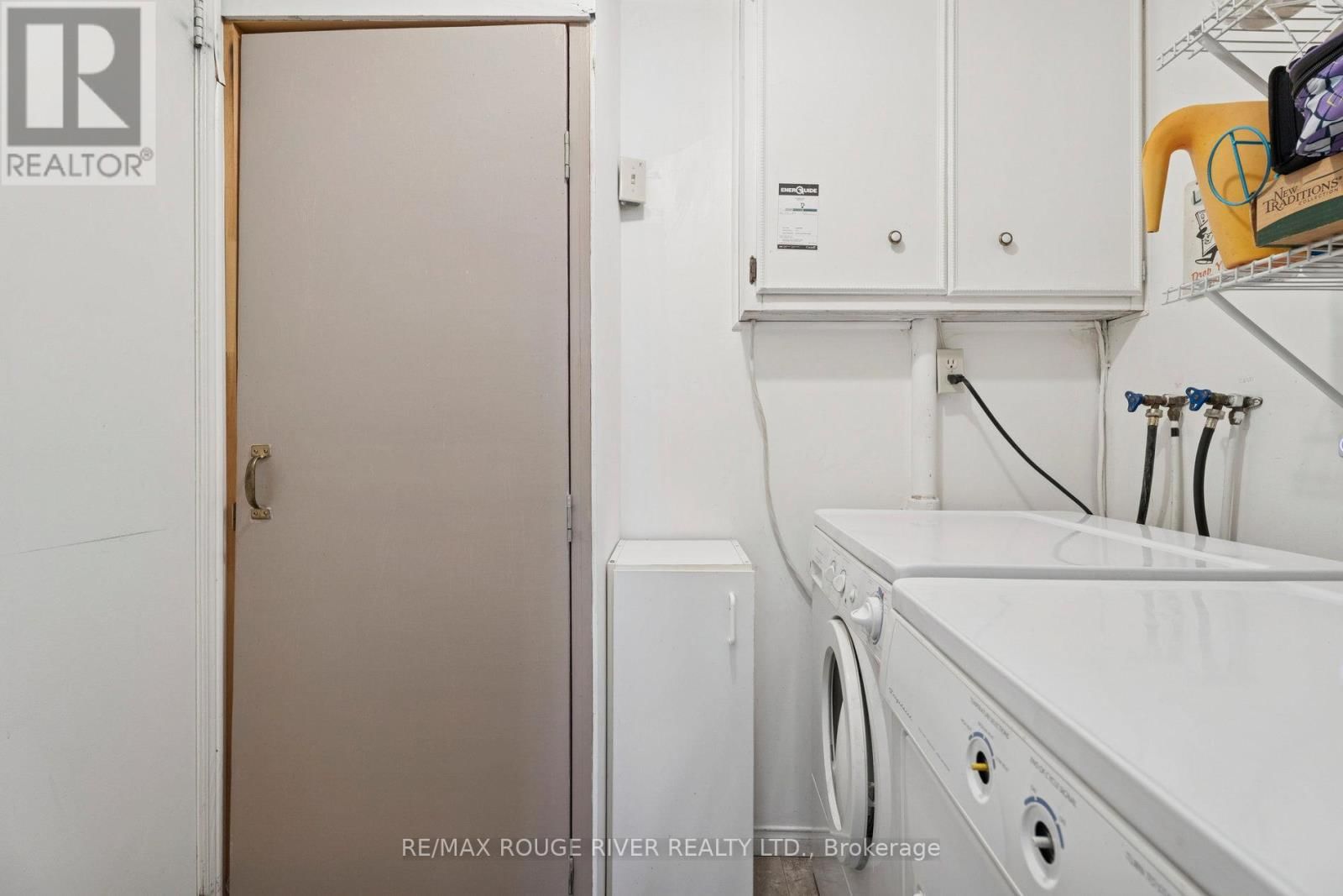 35 HAWTHORNE DRIVE Image 19