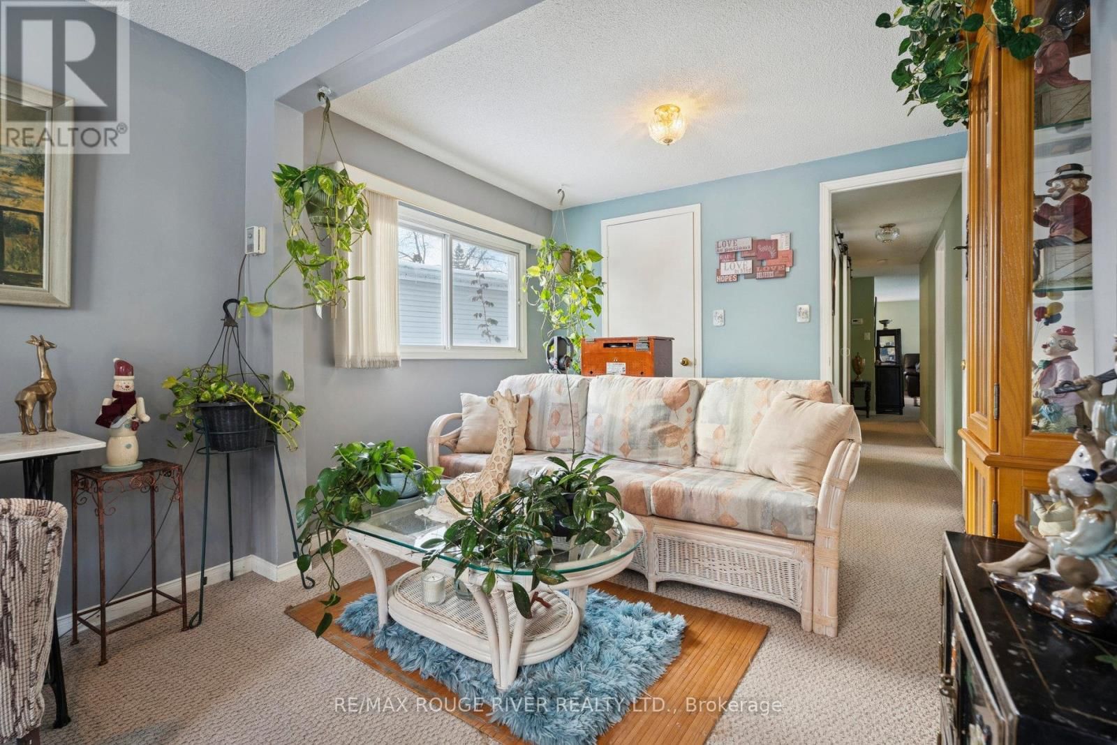 35 HAWTHORNE DRIVE Image 28