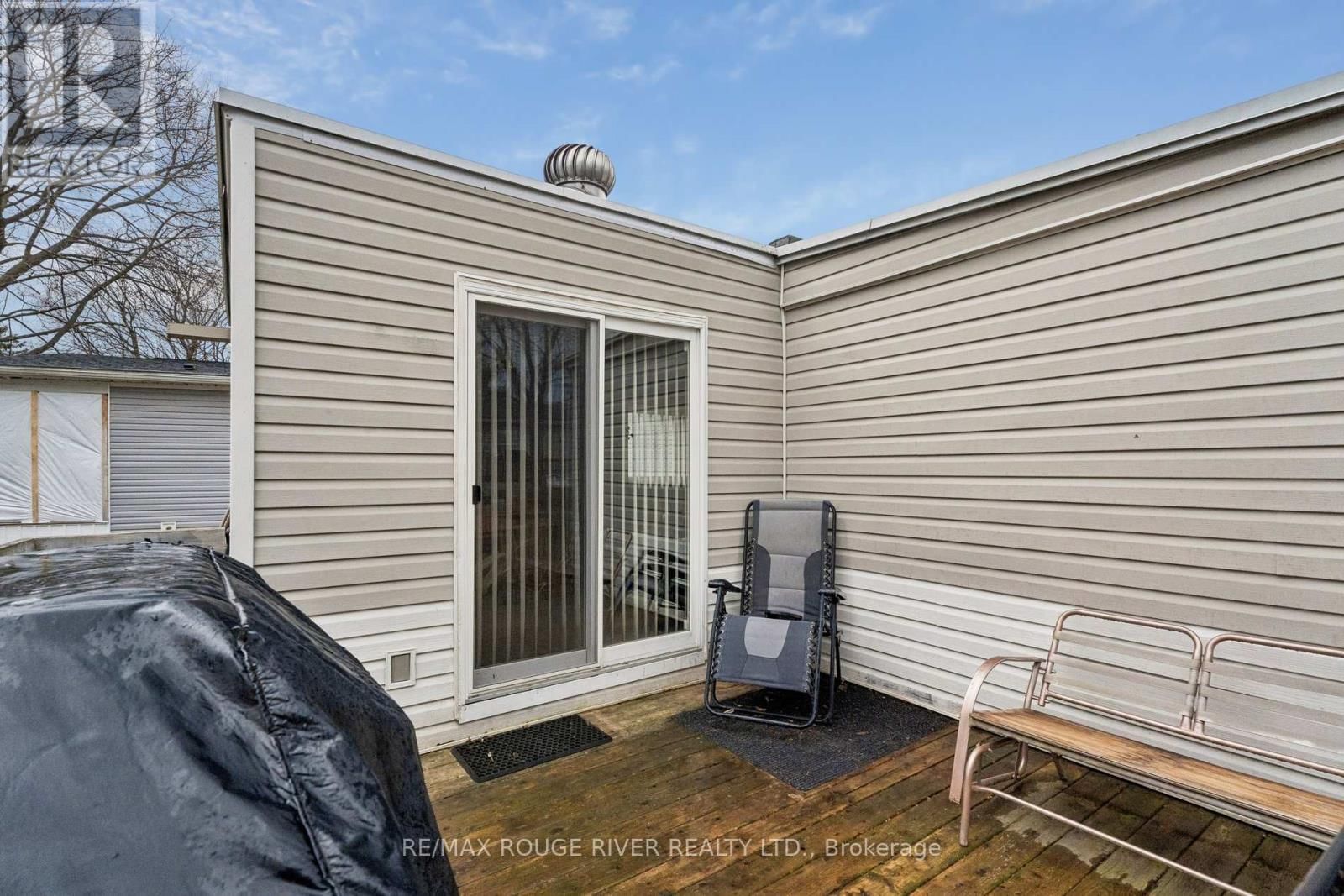 35 HAWTHORNE DRIVE Image 34