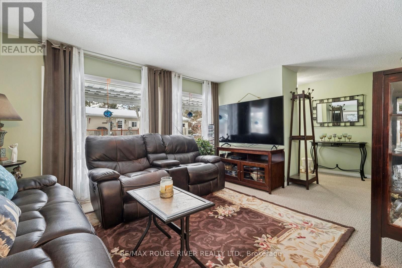 35 HAWTHORNE DRIVE Image 6