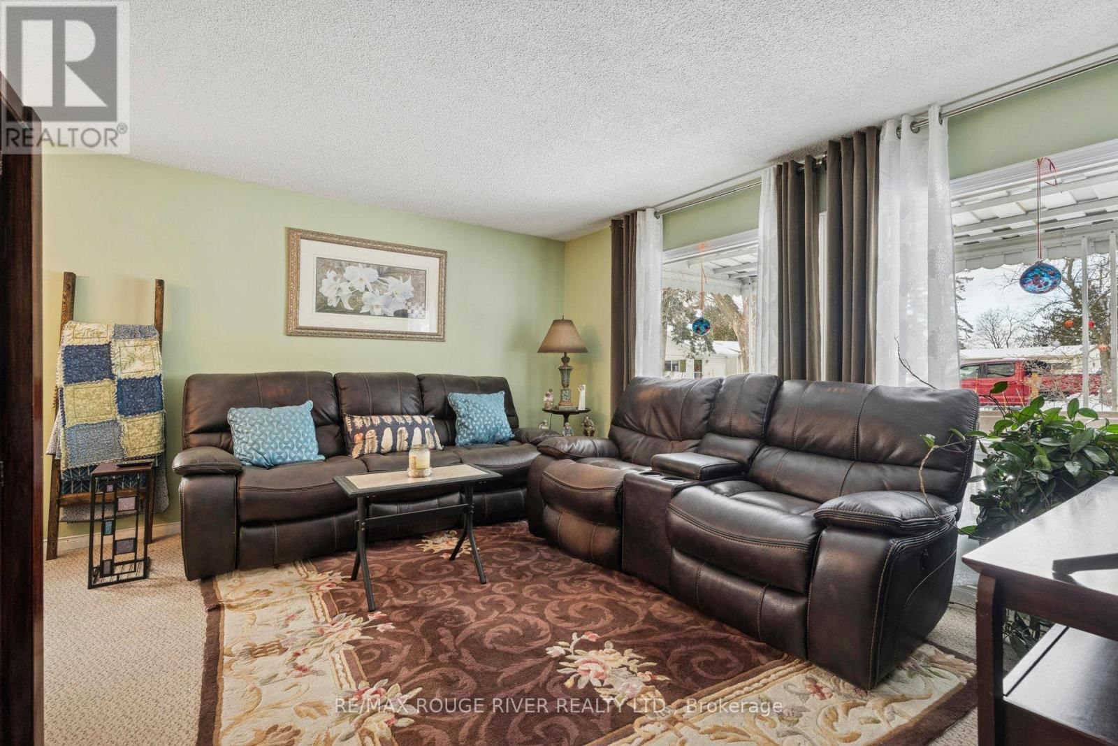 35 HAWTHORNE DRIVE Image 7