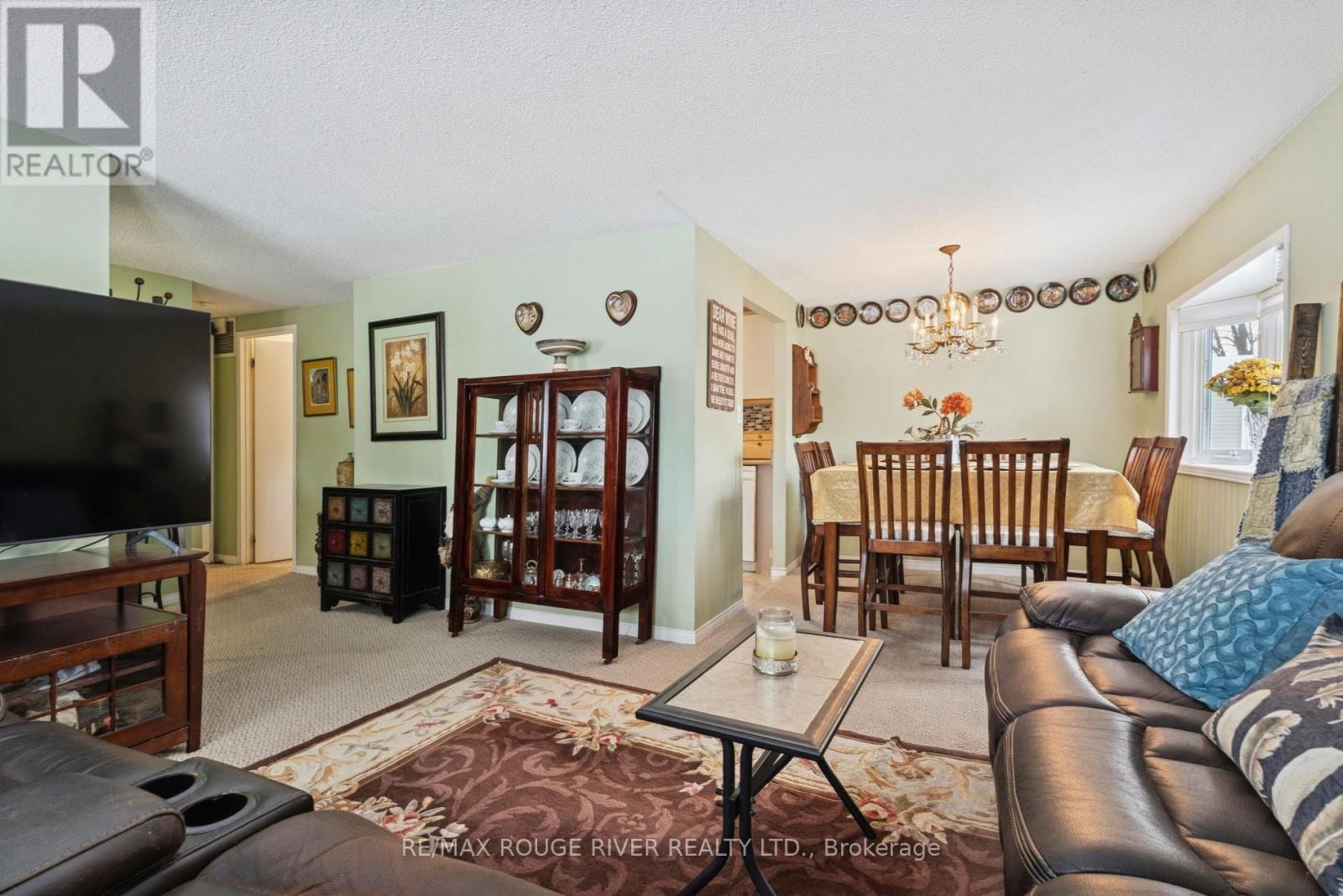 35 HAWTHORNE DRIVE Image 9