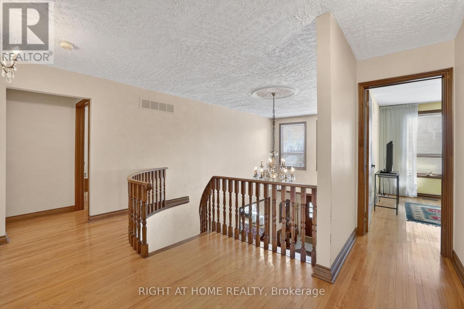 56 BIRCH AVENUE Image 14