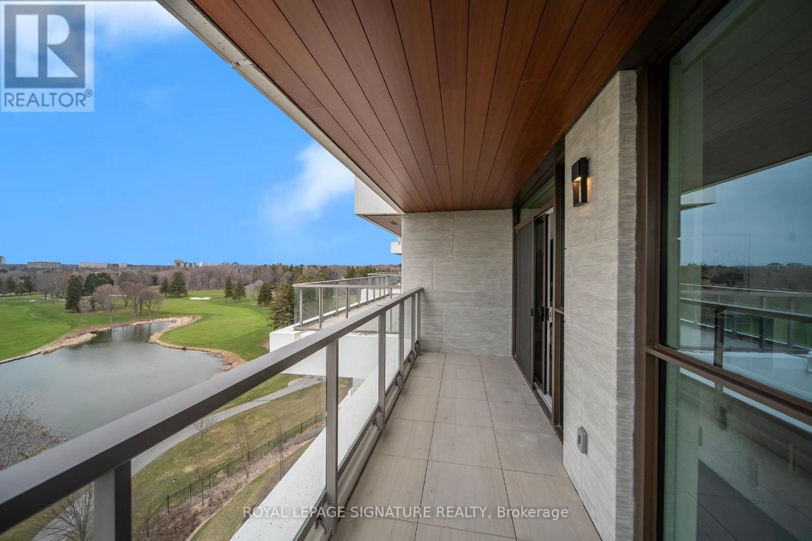 617 - 399 ROYAL ORCHARD BOULEVARD Image 13