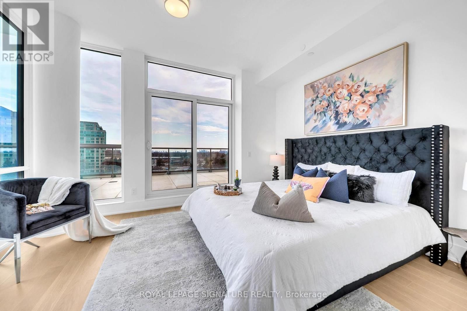 617 - 399 ROYAL ORCHARD BOULEVARD Image 19