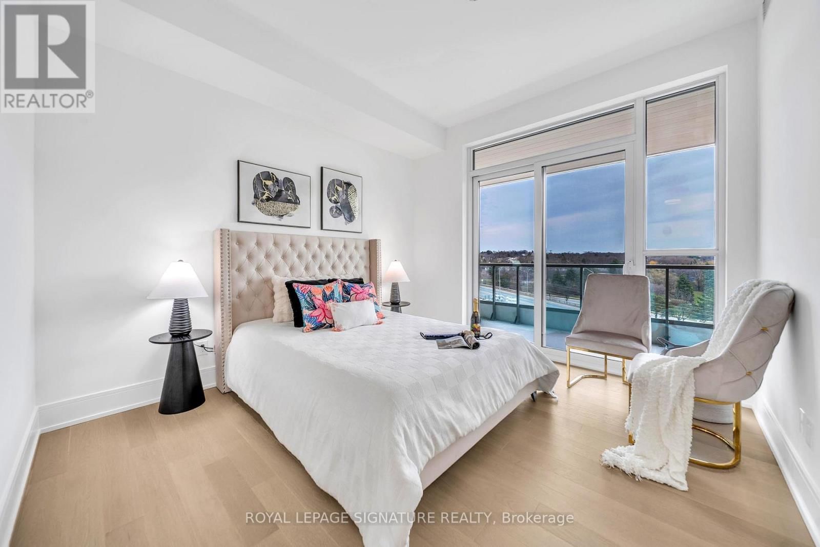 617 - 399 ROYAL ORCHARD BOULEVARD Image 22