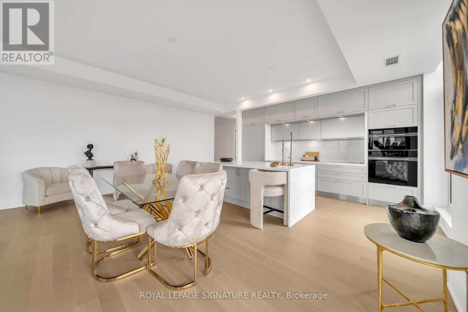 617 - 399 ROYAL ORCHARD BOULEVARD Image 7