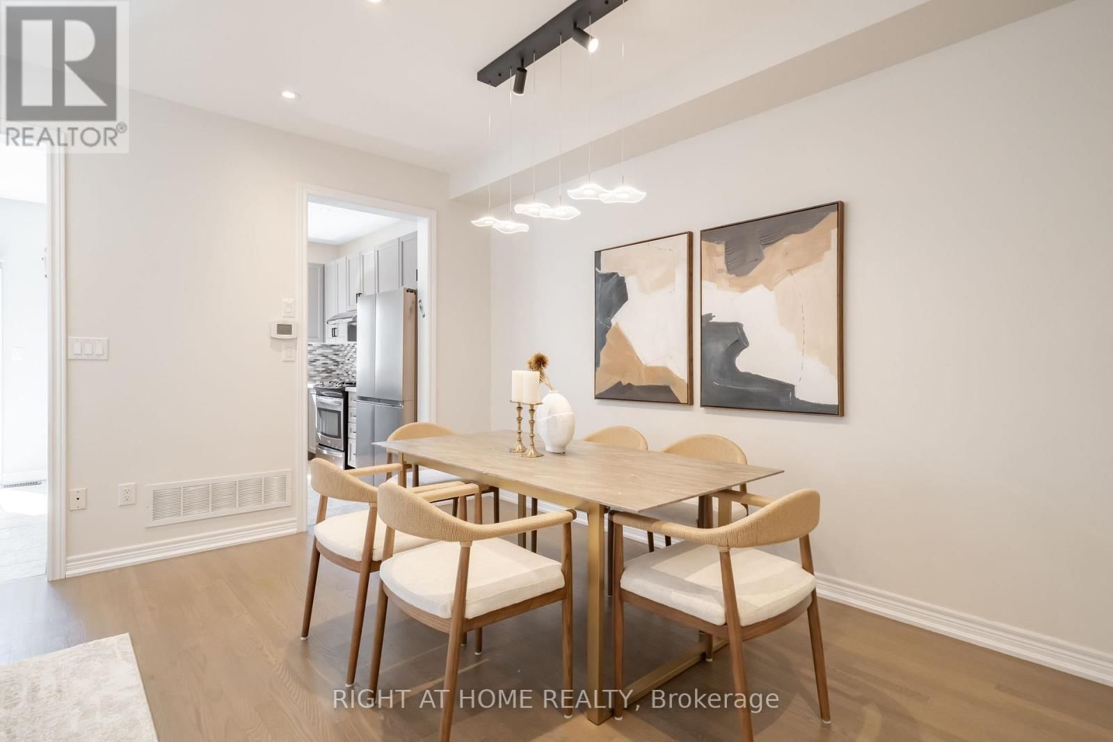 14 LADY LORETTA LANE Image 12