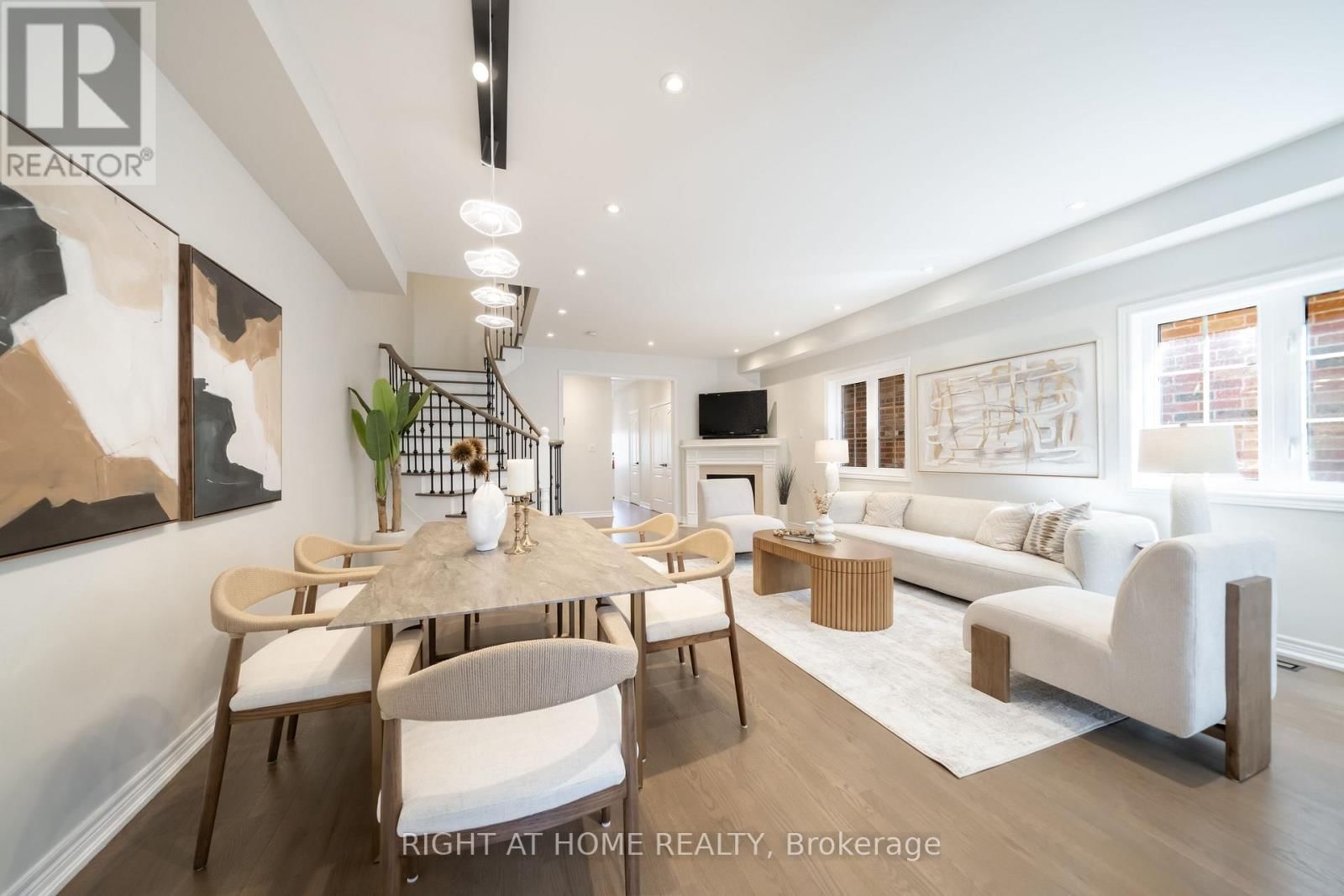 14 LADY LORETTA LANE Image 13