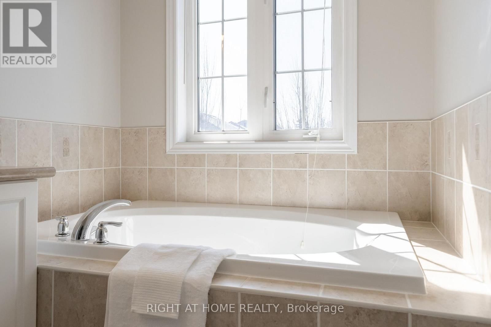 14 LADY LORETTA LANE Image 30