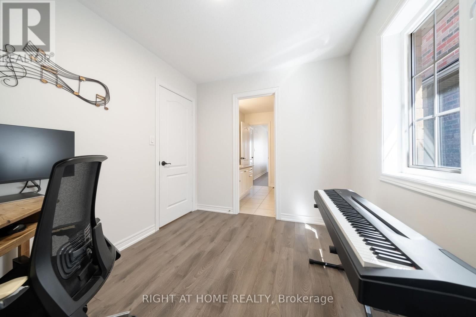 14 LADY LORETTA LANE Image 35