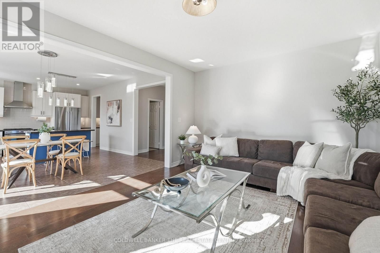 81 ROMANELLI CRESCENT NORTH Image 7