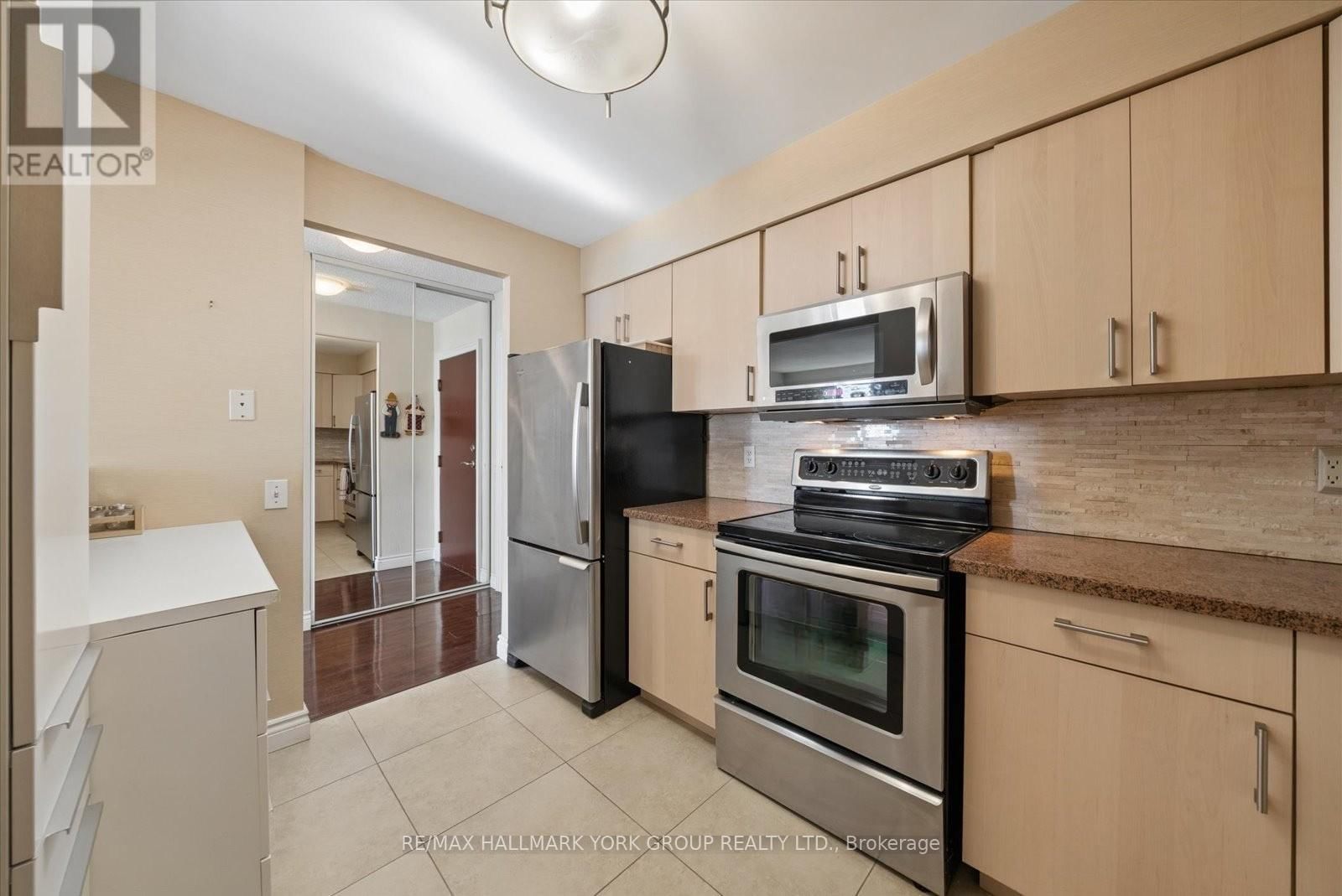 512 - 81 TOWNSGATE DRIVE Image 4