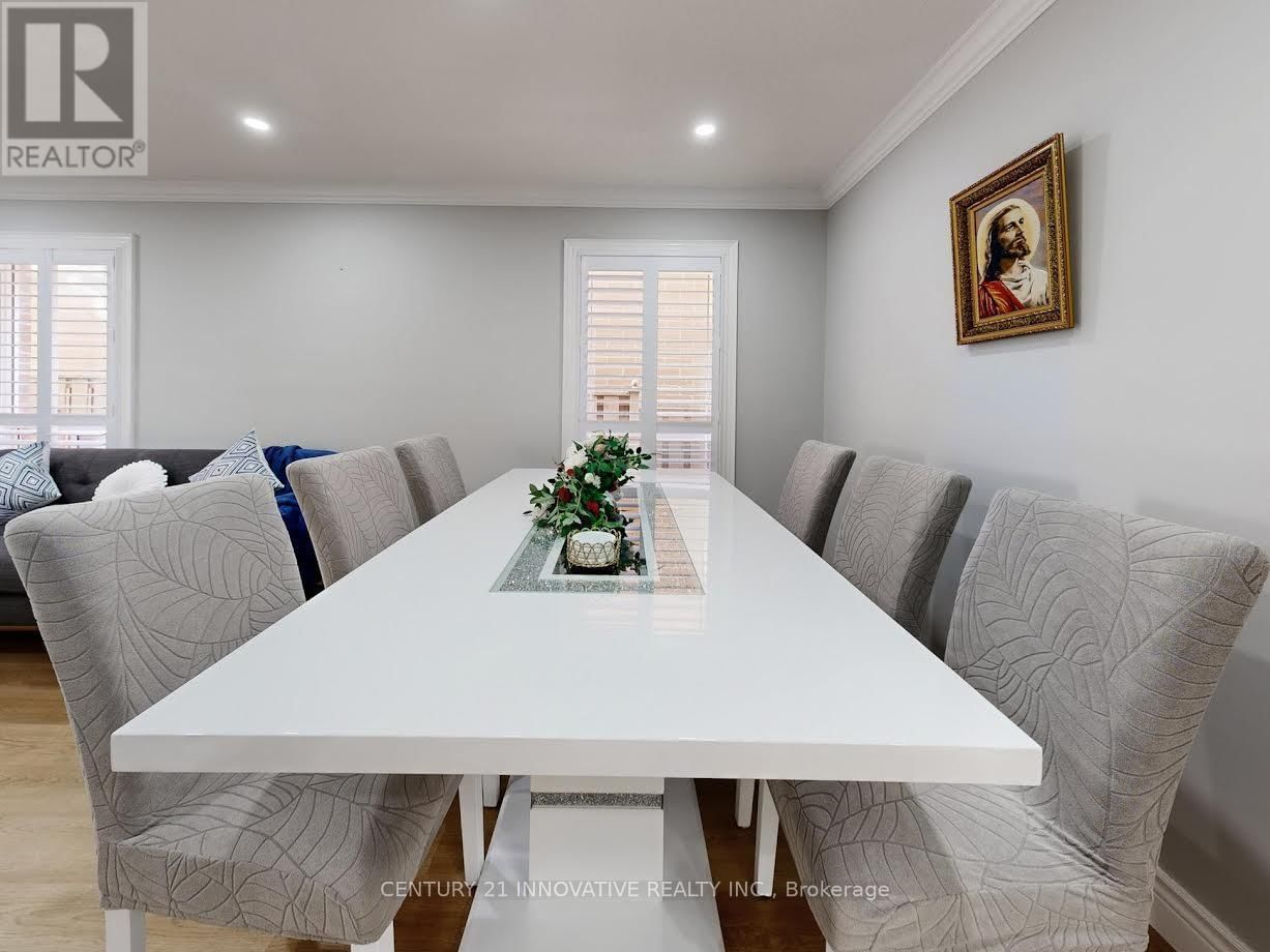 336 ST JOAN OF ARC AVENUE Image 11