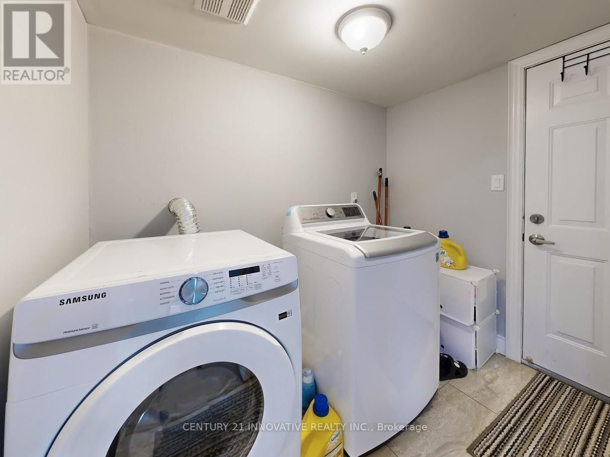 336 ST JOAN OF ARC AVENUE Image 23