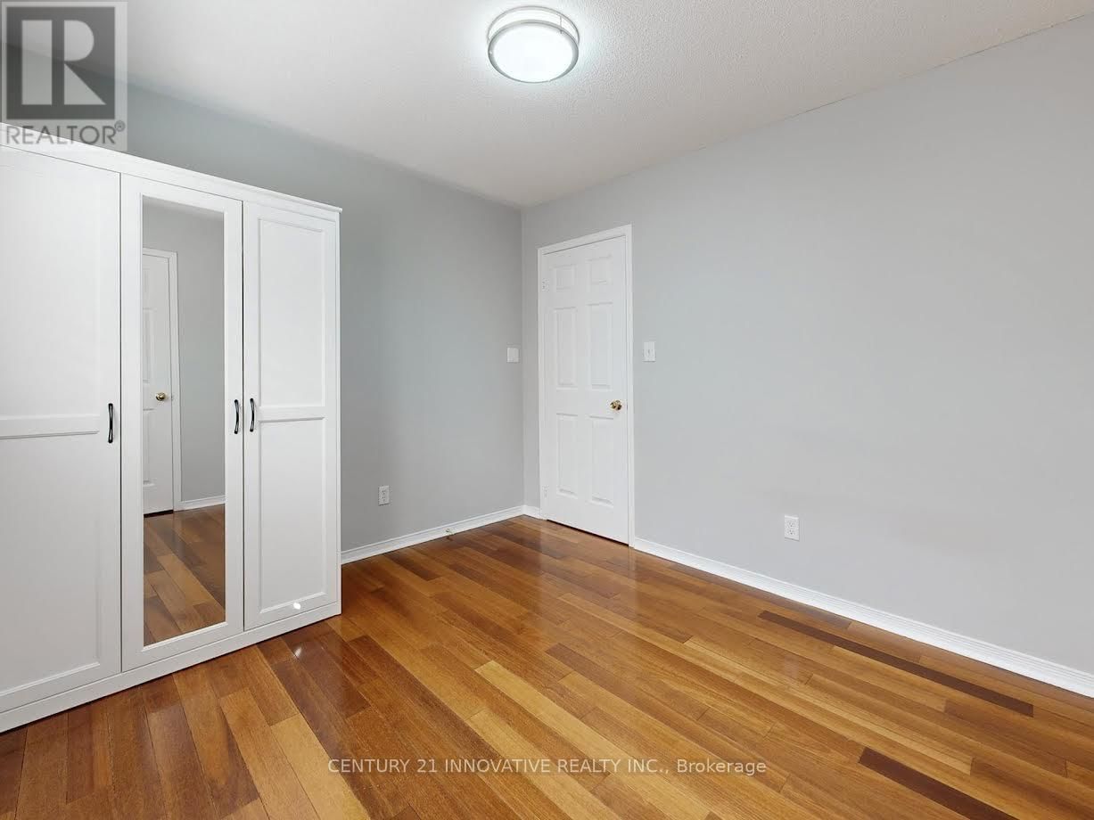 336 ST JOAN OF ARC AVENUE Image 34