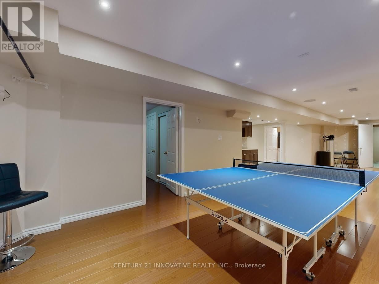 336 ST JOAN OF ARC AVENUE Image 42