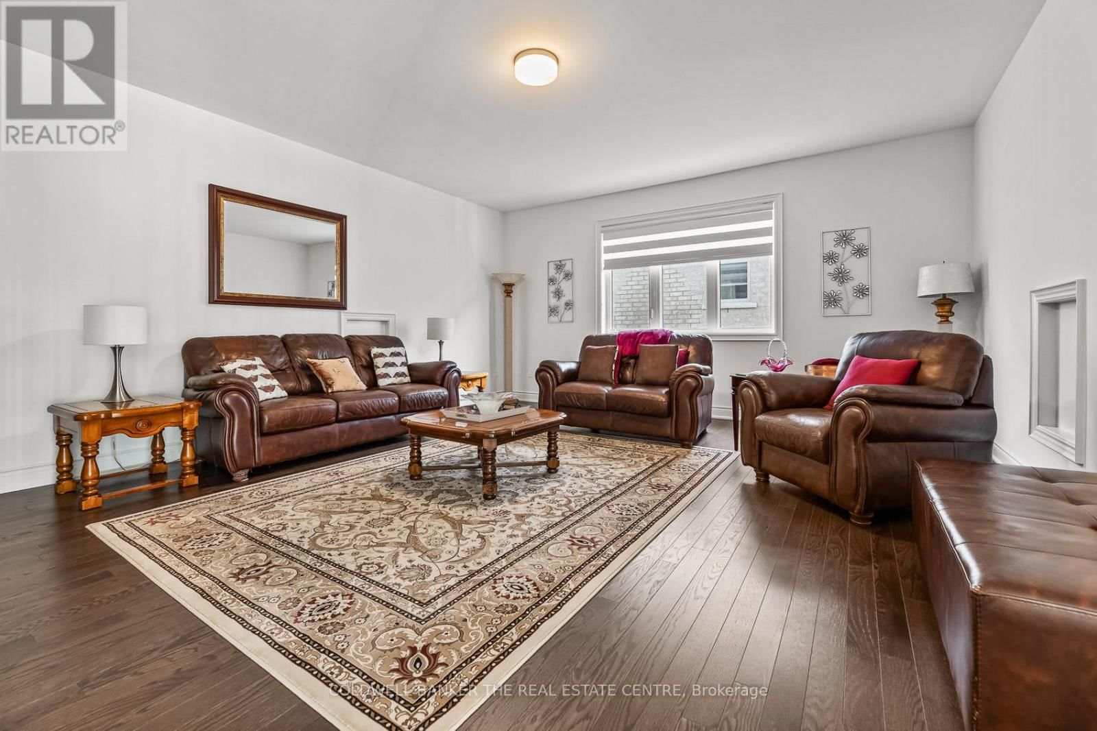 28 BELLFLOWER CRESCENT Image 27