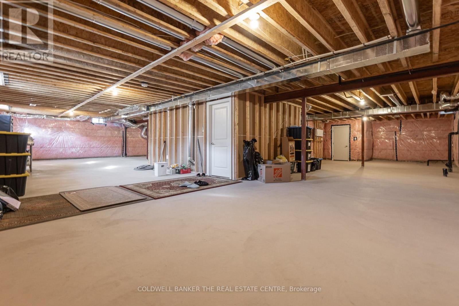 28 BELLFLOWER CRESCENT Image 31