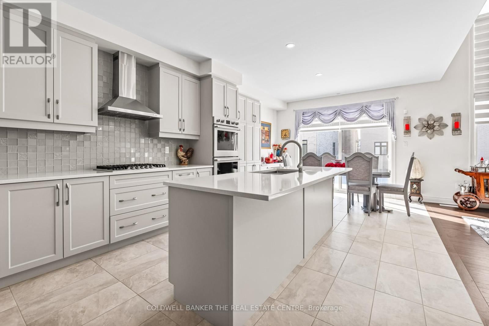 28 BELLFLOWER CRESCENT Image 6